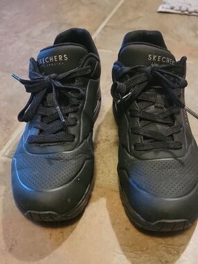 Skechers Womens Black Casual Athletic Sneakers